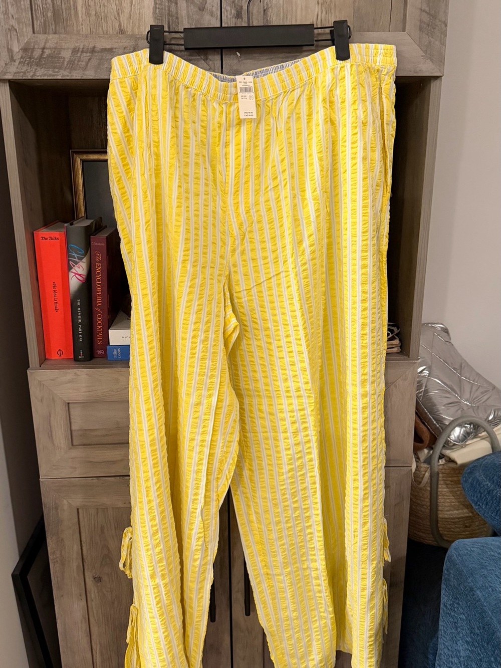 aerie Yellow and White Striped Seersucker Pants